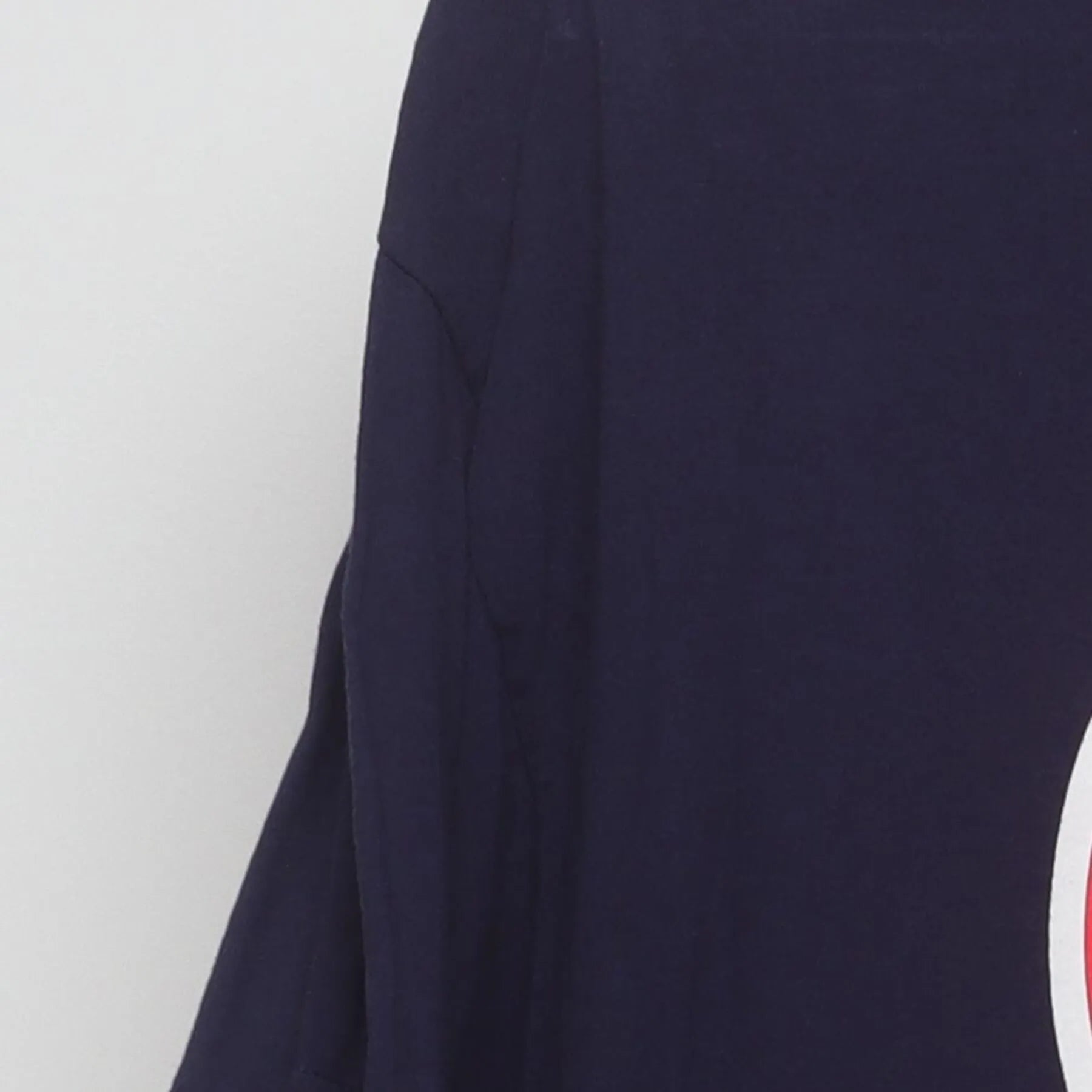 Close-up of the Left sleeve on the Vintage Y2K Pepsi "Classic Globe Logo" T-Shirt - XXL