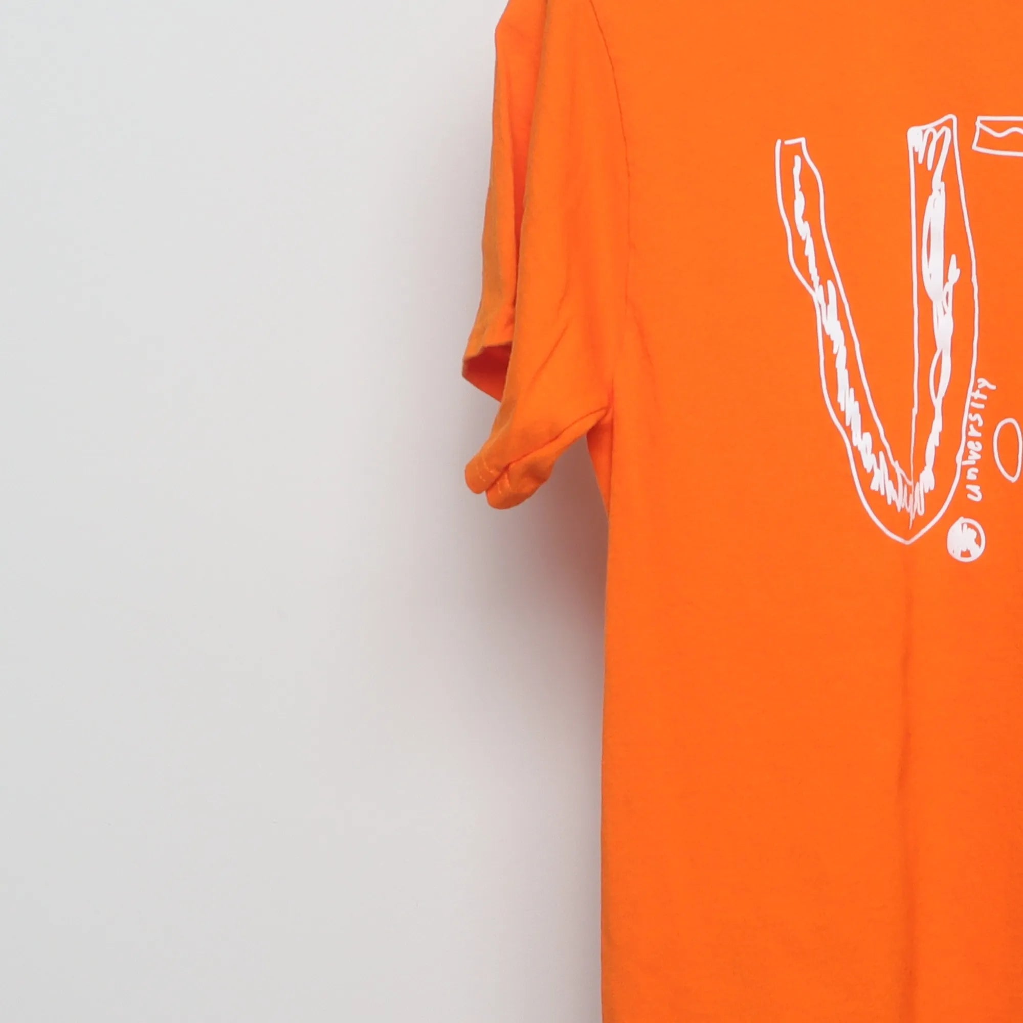 Close-up of the sleeve on the Modern Univ. of Tennessee Kid-Designed T-Shirt M