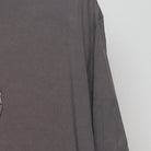 Close-up of the Right sleeve on the Vintage Y2K Jane Austen "More Pride Less Prejudice" T-Shirt - XL