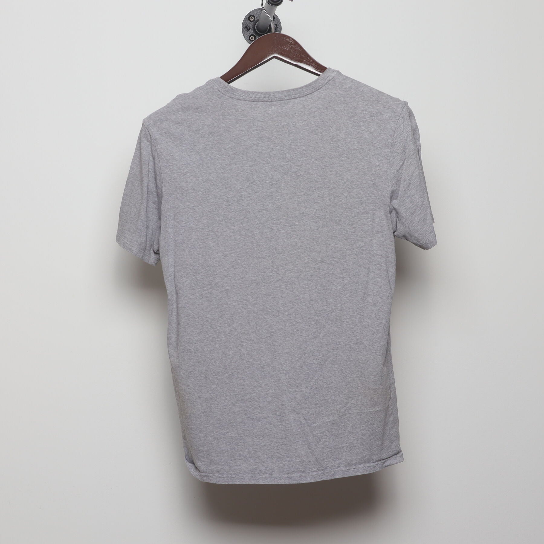 Back view of Vintage Y2K Nike "Gradient Block Logo" T-Shirt - S