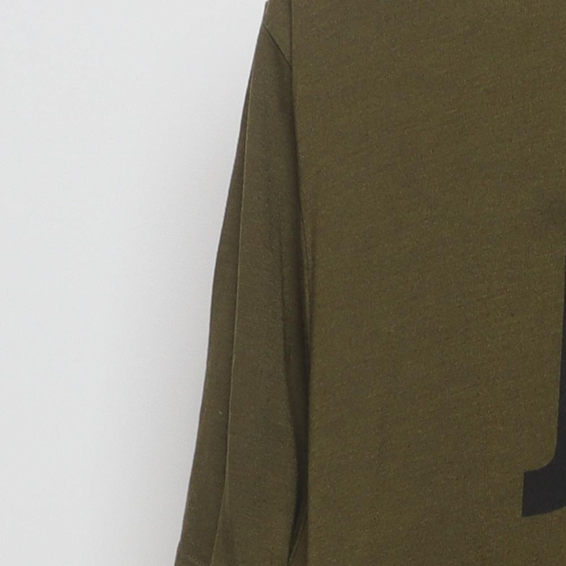Close-up of the Left sleeve on the Vintage 2010s Nike "Just Do It" Graphic T-Shirt - L