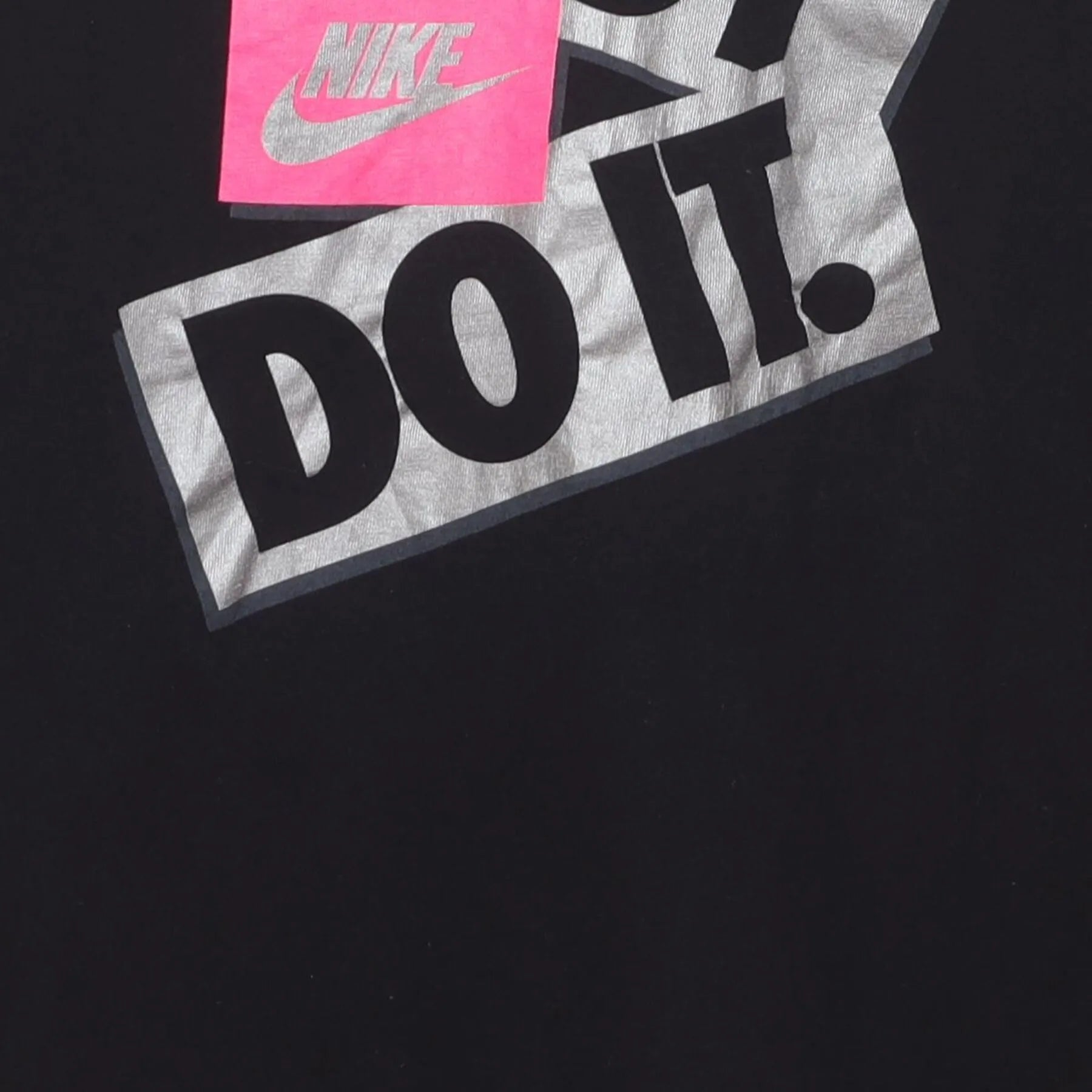 Close-up of the main graphic on the Vintage Y2K Nike "Just Do It" T-Shirt - S