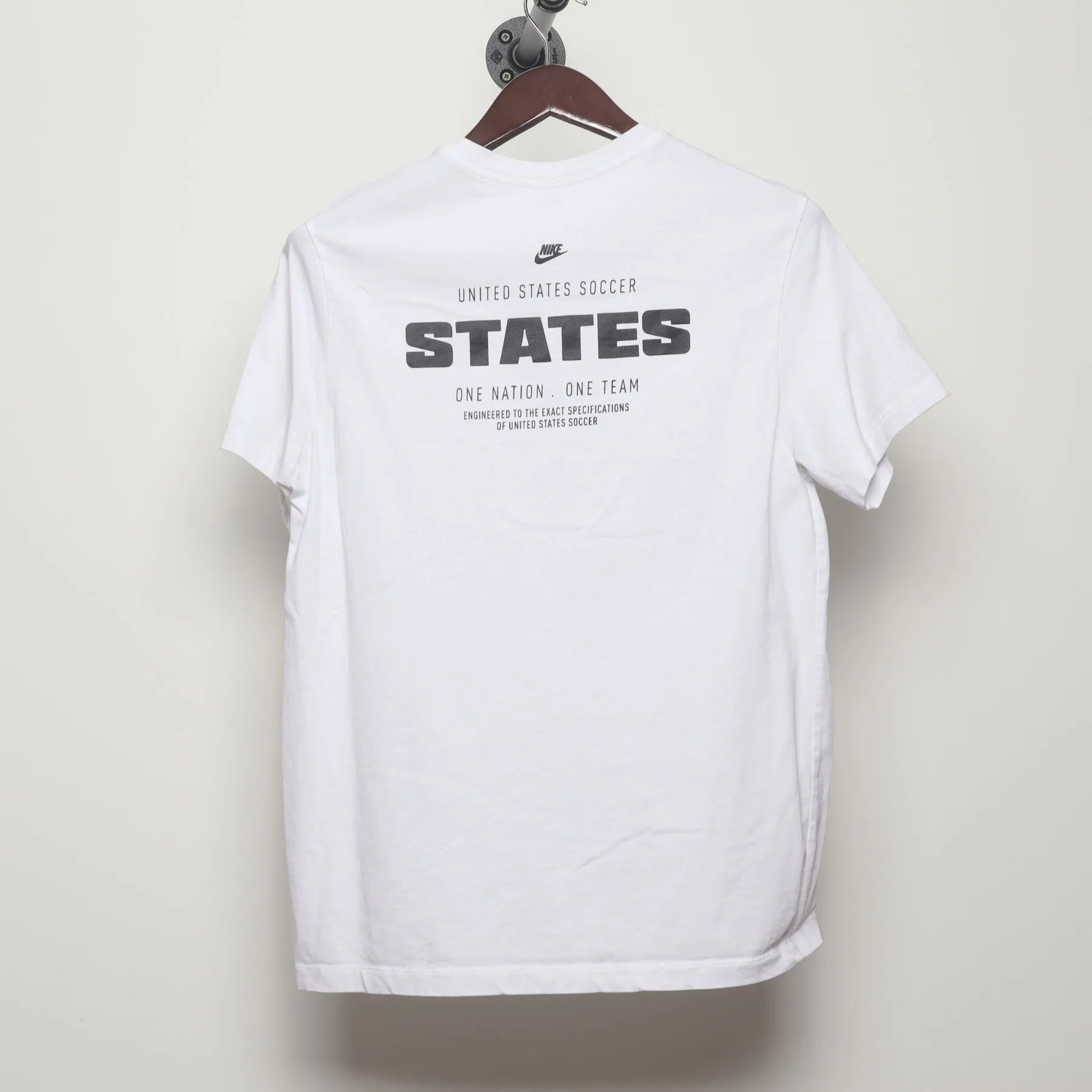 Back view of Vintage 2010s Nike "US Soccer One Nation One Team" T-Shirt - M
