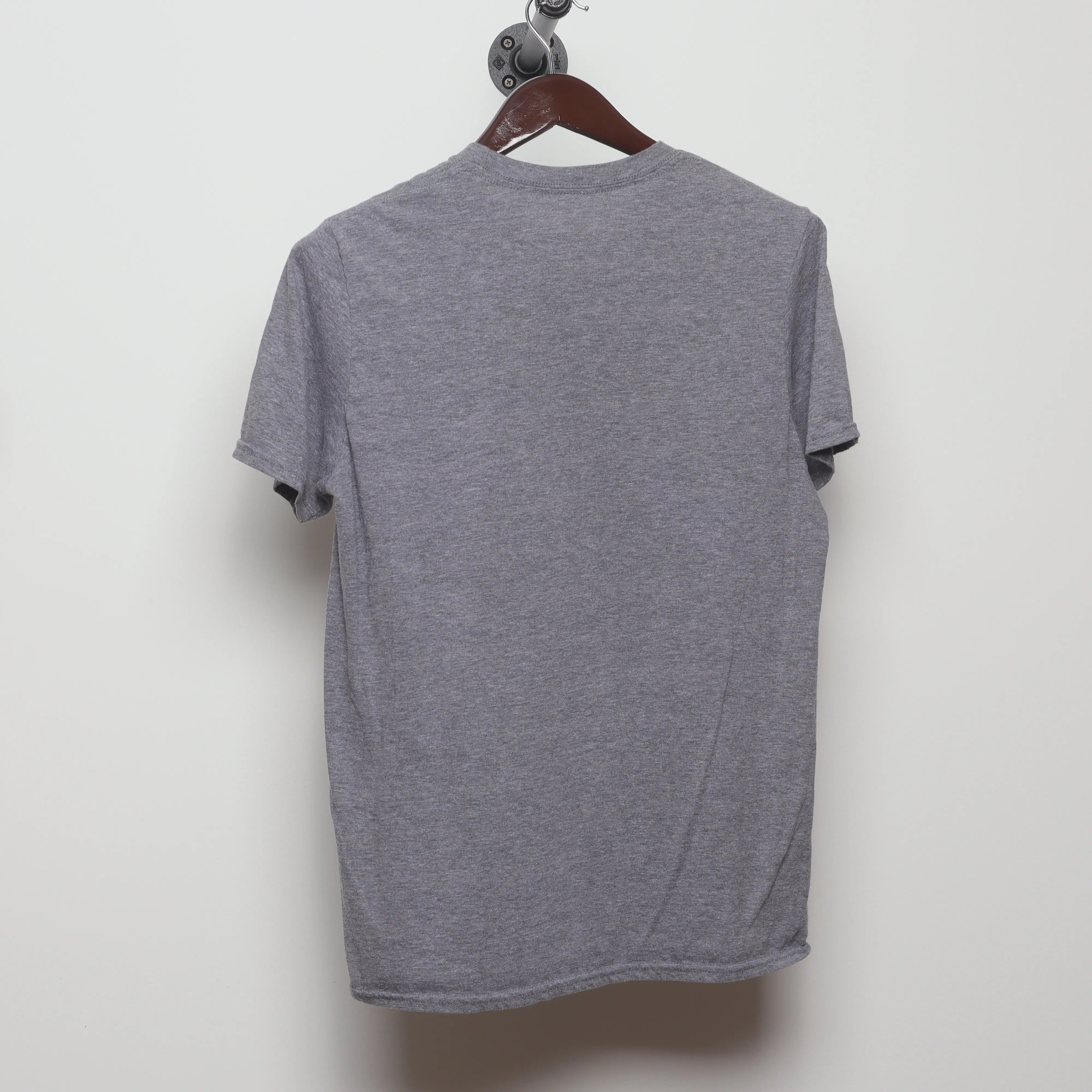 Back view of Retro Sea World American Flag Graphic Tee M