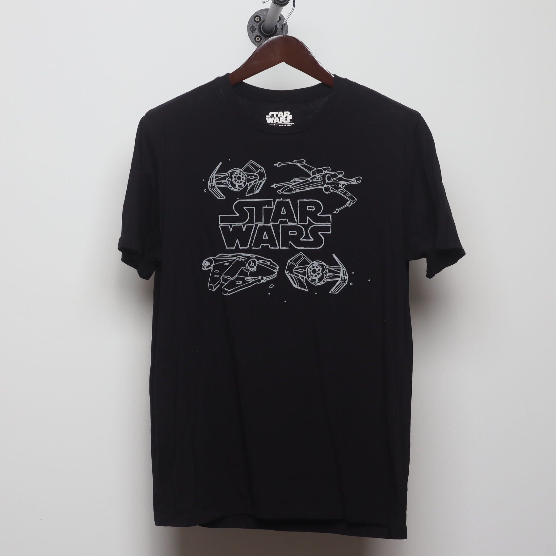 Front view of Vintage Y2K Star Wars "Starships Line Art" T-Shirt - L