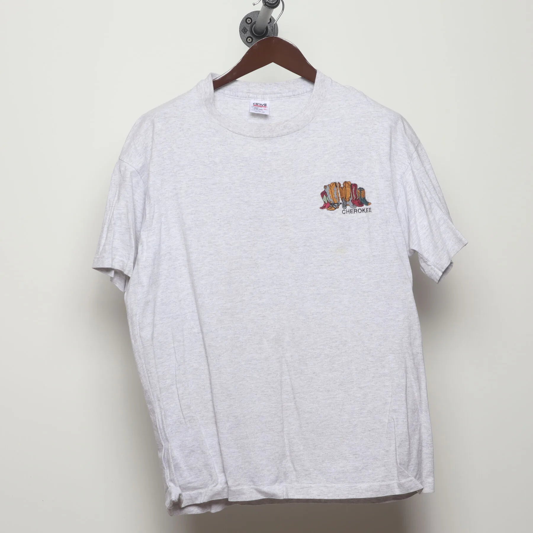 Front view of Vintage 1990s Cherokee "Carved Figures" T-Shirt - L