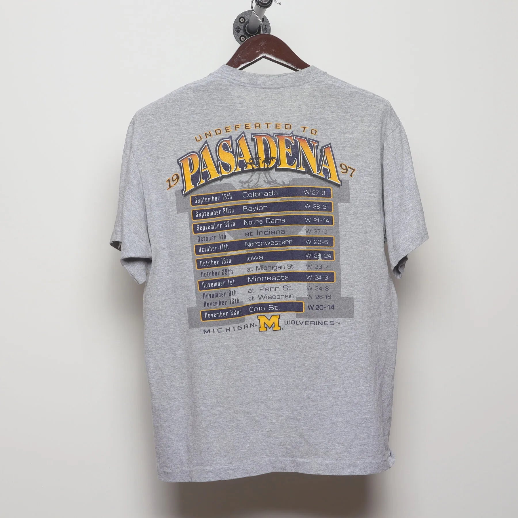 Back view of Vintage 1990s Michigan Wolverines "1997 Undefeated to Pasadena" T-Shirt - L