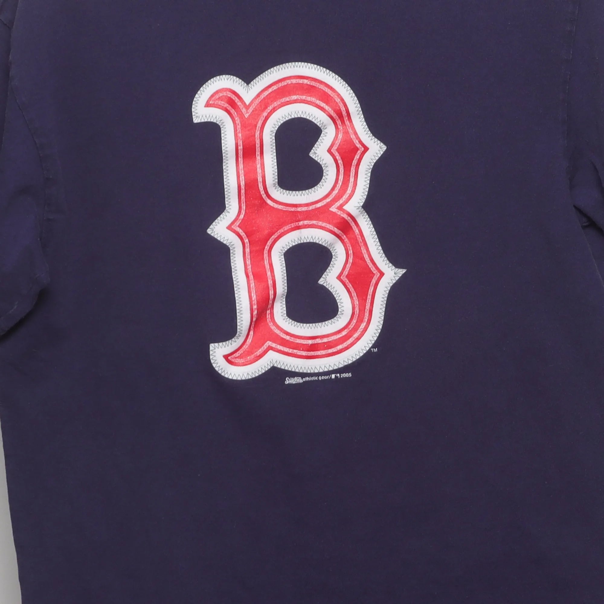 Close-up of the main graphic on the Vintage 2000s Boston Red Sox Graphic T-Shirt L