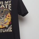 Close-up of the sleeve on the Vintage 2010s Funny Pirate Skull T-Shirt M