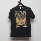 Front view of Vintage 2010s Funny Pirate Skull T-Shirt M