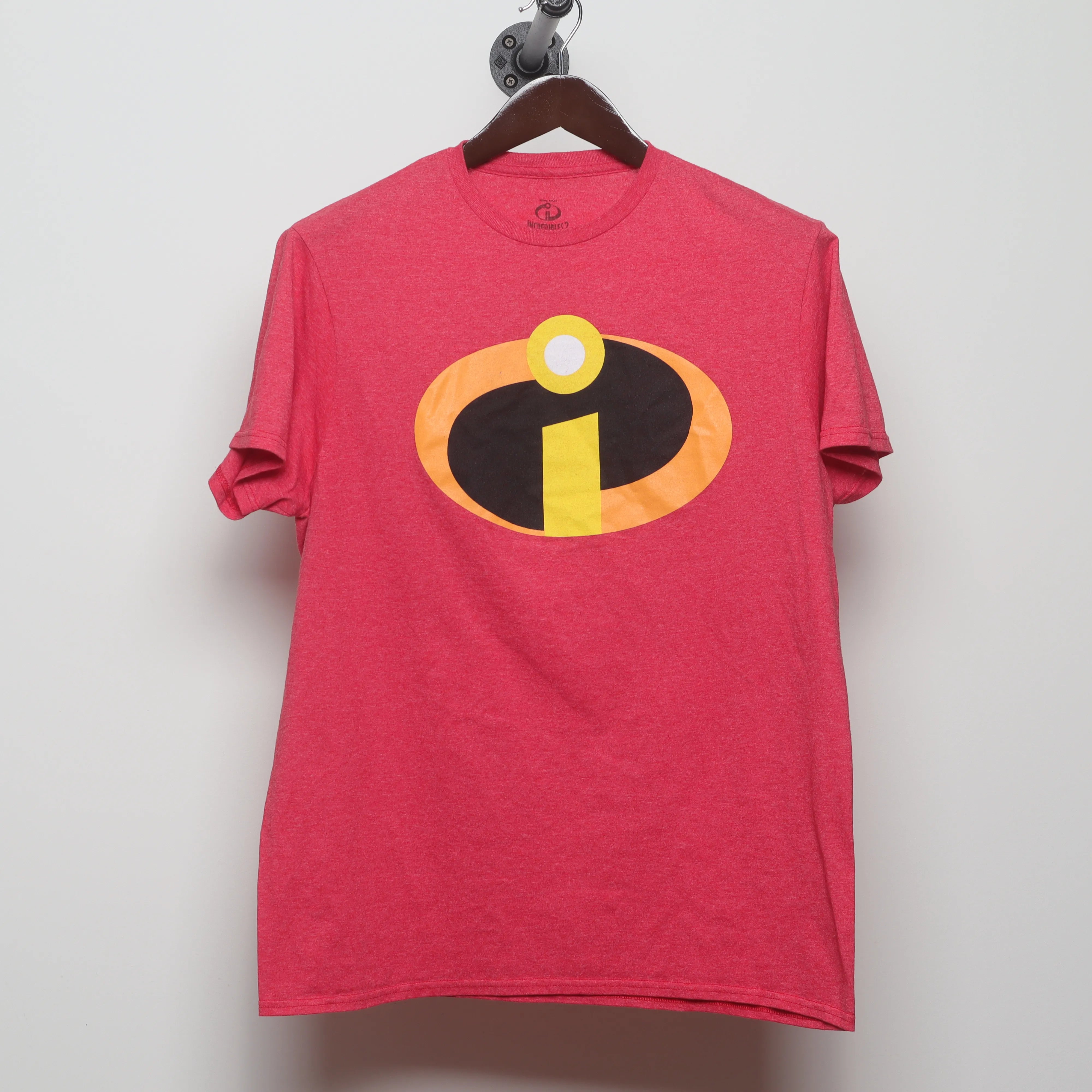 Front view of Vintage 2010s Incredibles 2 Movie Logo Tee L