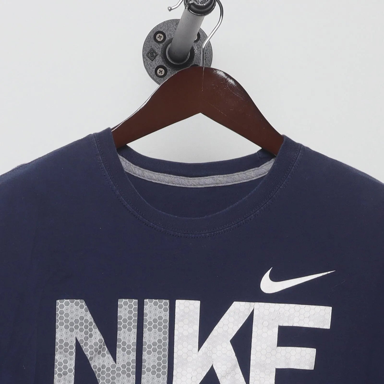 Close-up of the collar and tag on the Vintage 2010s Nike "Block Logo" T-Shirt - XL