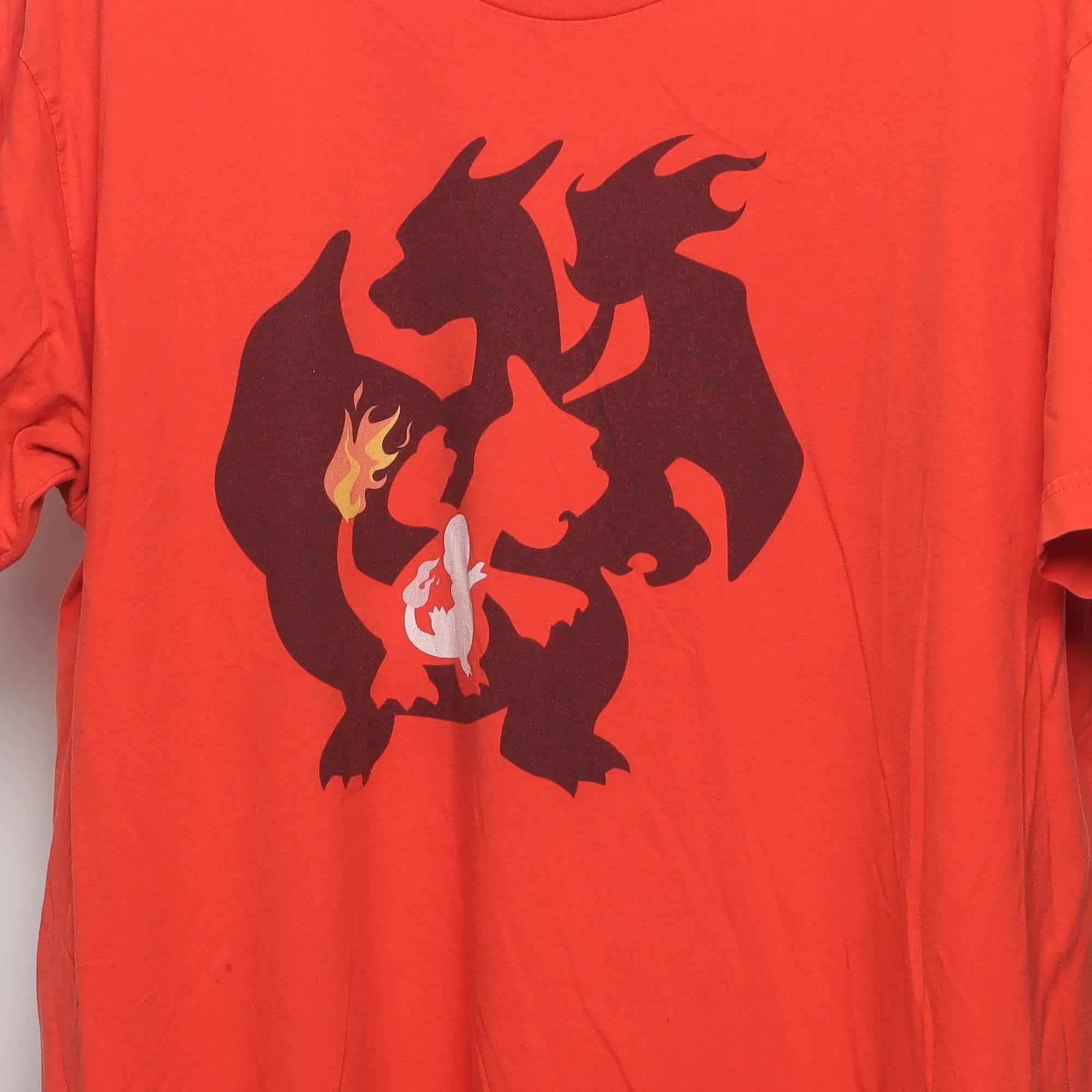 Close-up of the main graphic on the Vintage 2010s Pokémon Charizard Silhouette Tee XL