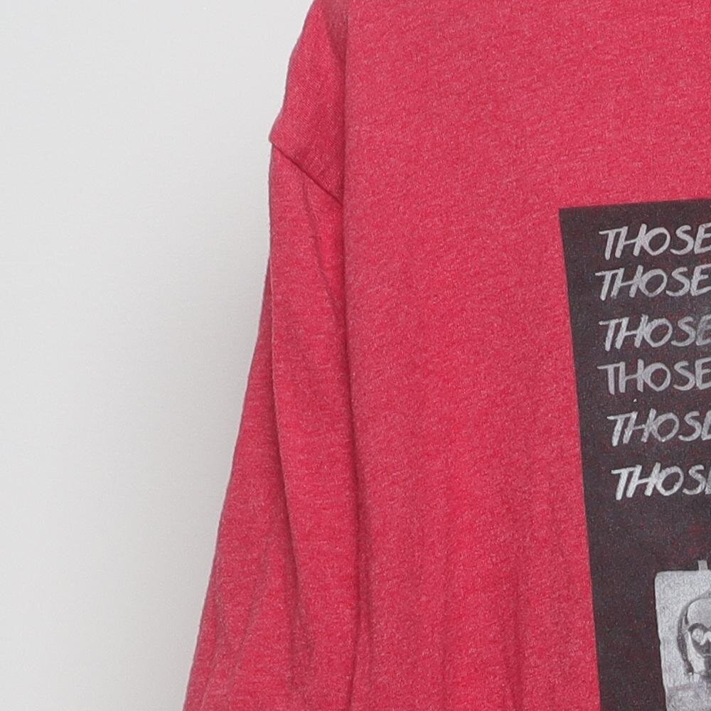 Close-up of the sleeve on the Vintage 2010s Star Wars "These Were The Droids" T-Shirt - XXL