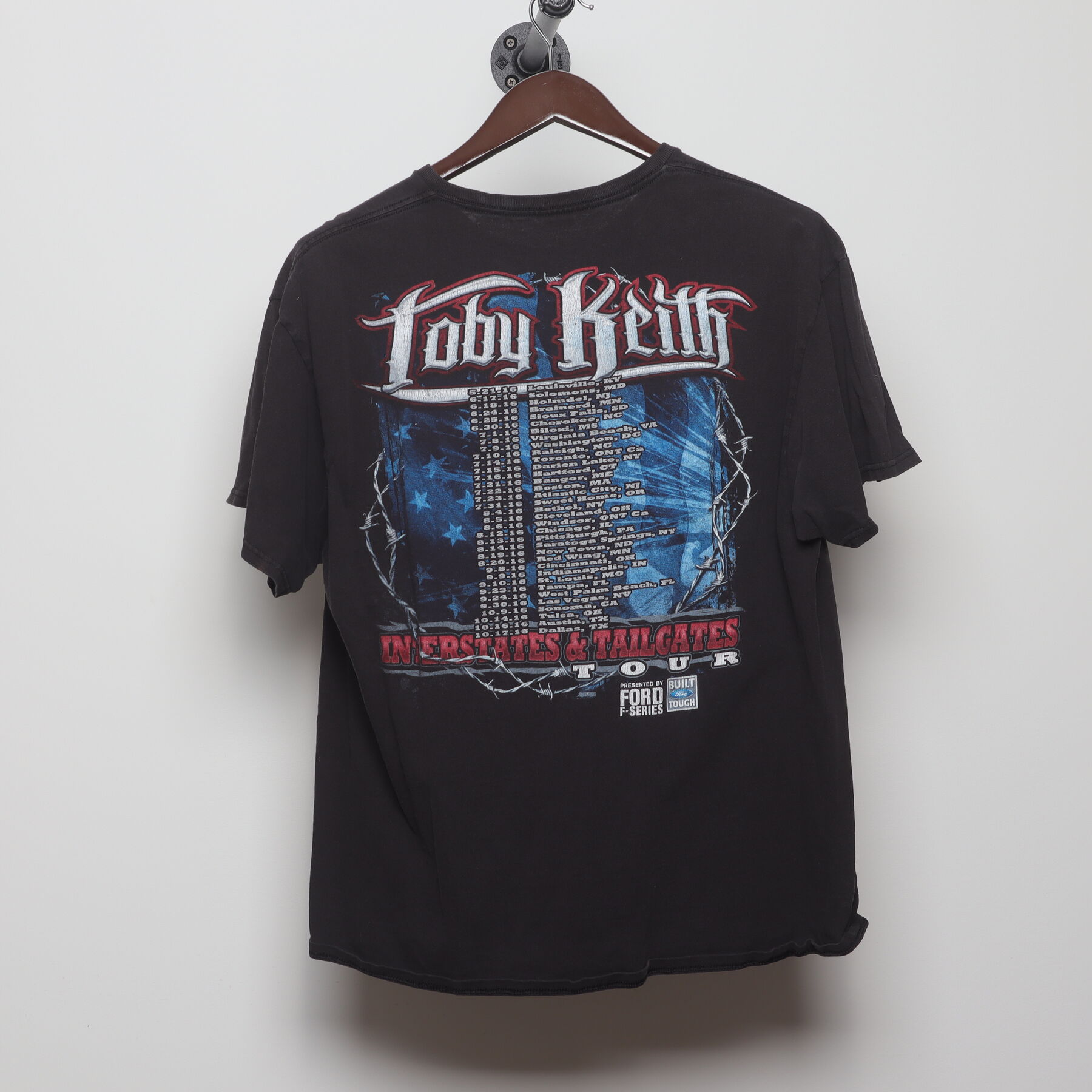 Back view of Vintage 2010s Toby Keith "Interstates & Tailgates" T-Shirt - XL