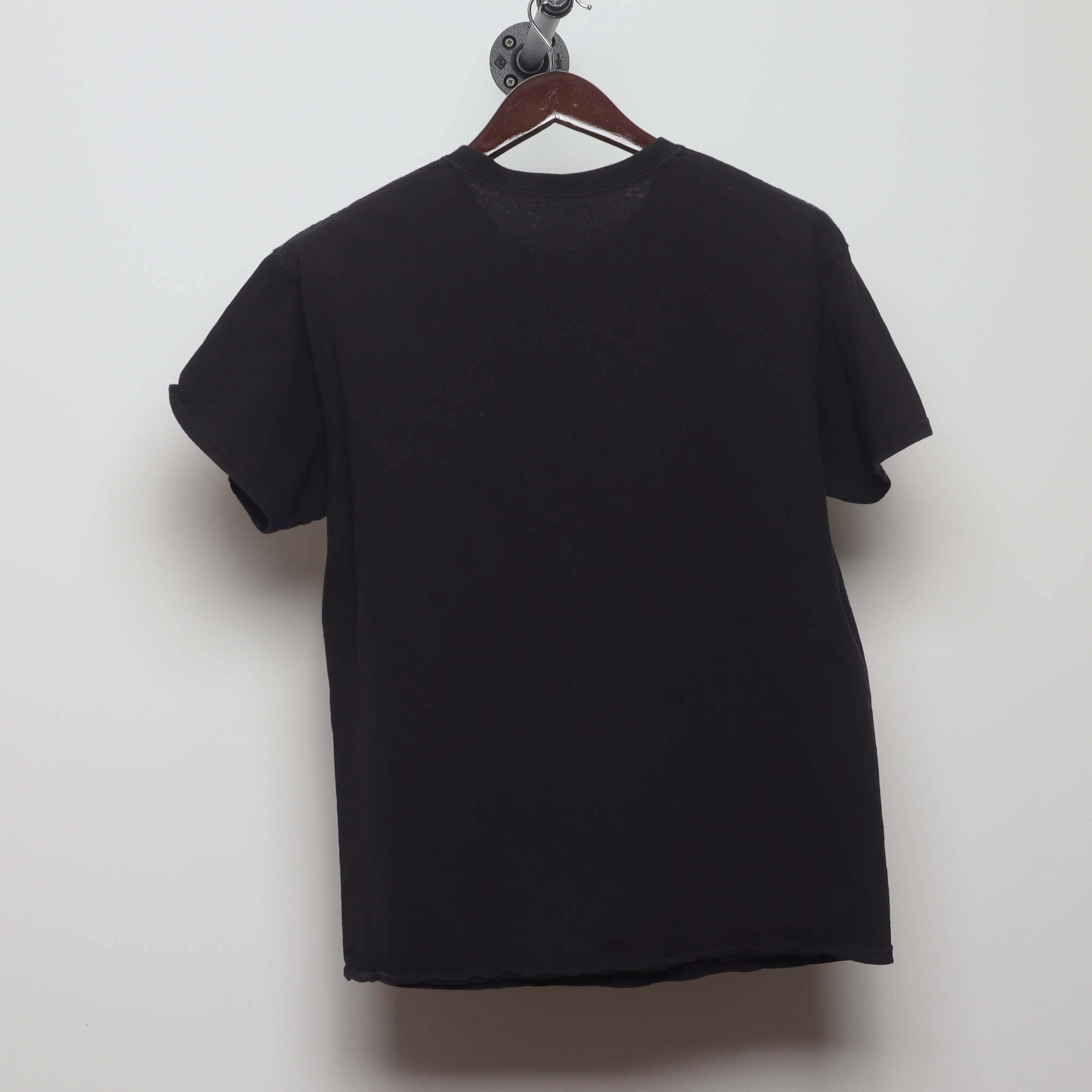 Back view of Vintage 2010s Wu-Tang Clan Classic Logo T-Shirt M