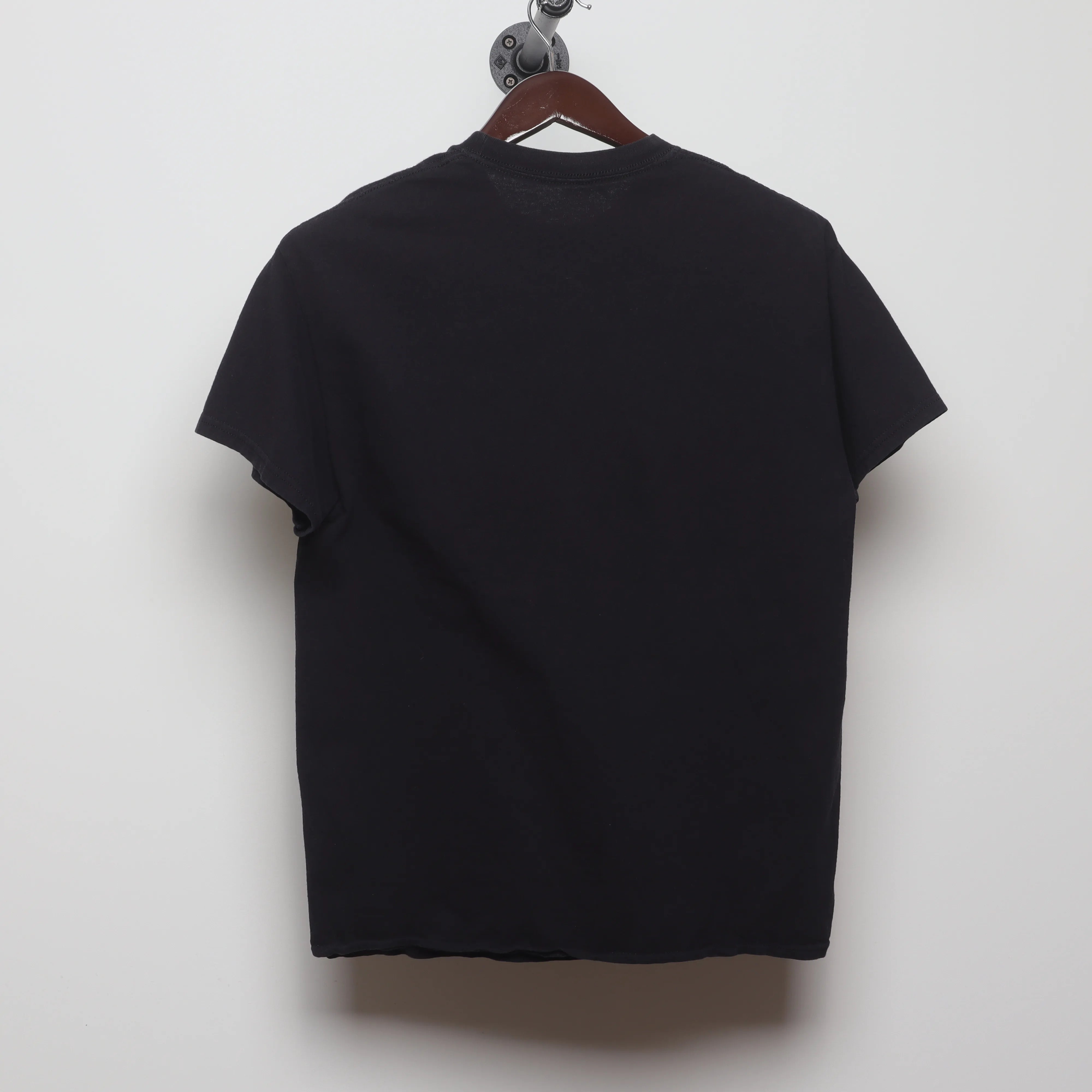 Back view of Vintage 2010s Wu-Tang Clan Logo T-Shirt L