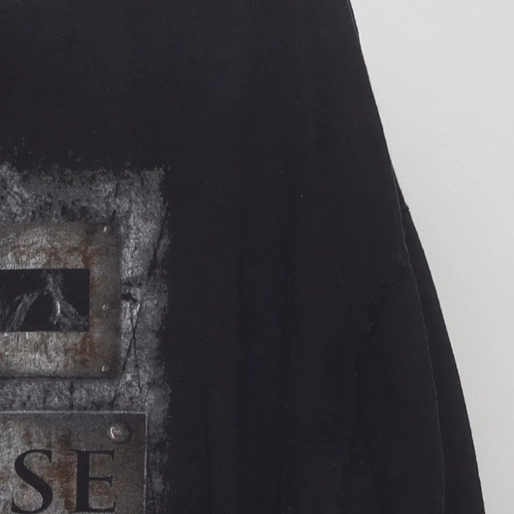 Close-up of the sleeve on the Vintage 2010s WWE Dean Ambrose "Ambrose Asylum" T-Shirt - XXL