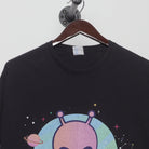 Close-up of the collar and tag on the Vintage Alien Peace Sign Space Graphic T-Shirt L