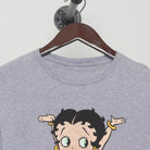 Close-up of the collar and tag on the Vintage Y2K Betty Boop "Classic Pose" T-Shirt - M