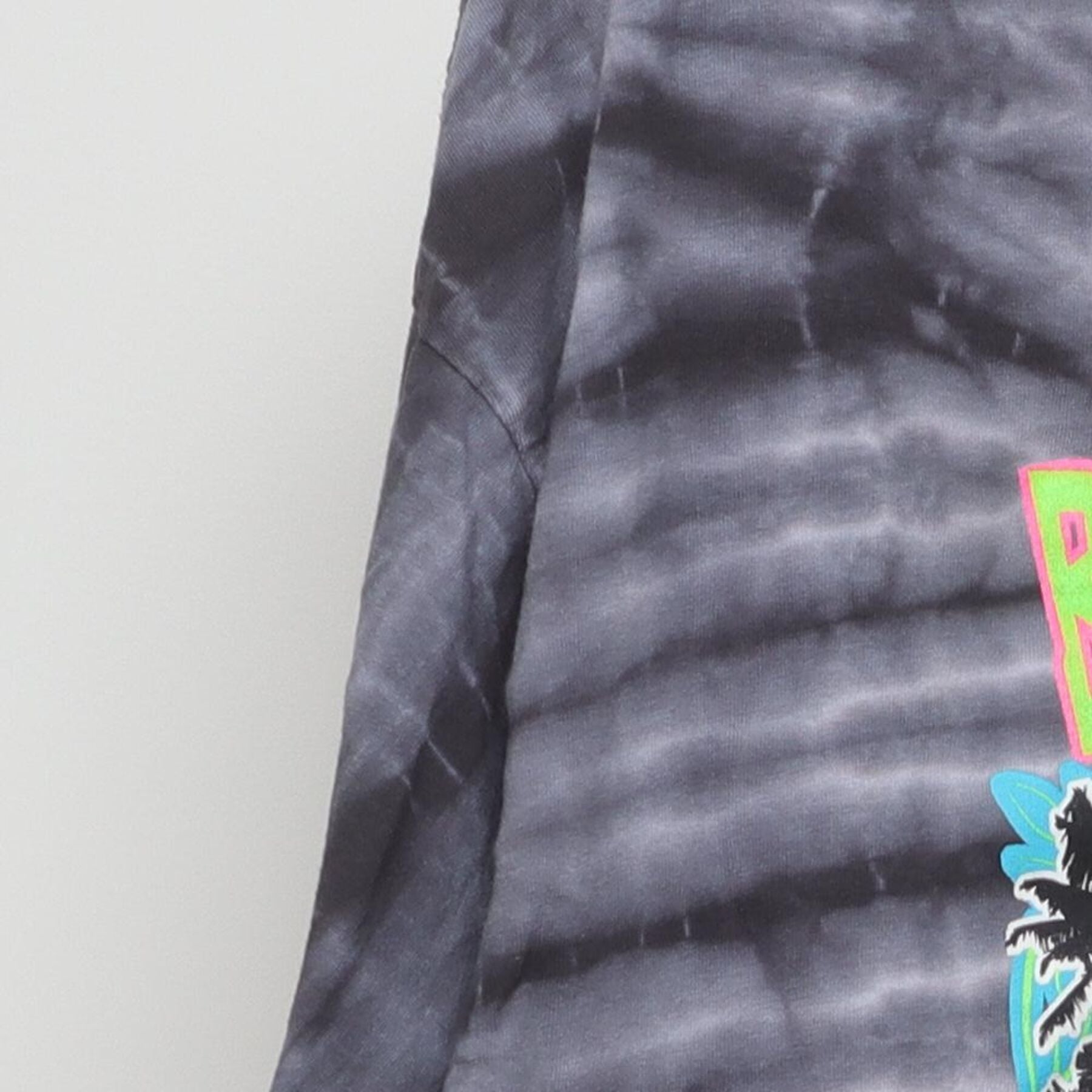 Close-up of the Left sleeve on the Vintage 1990s Boyz n the Hood "South Central" T-Shirt - XL