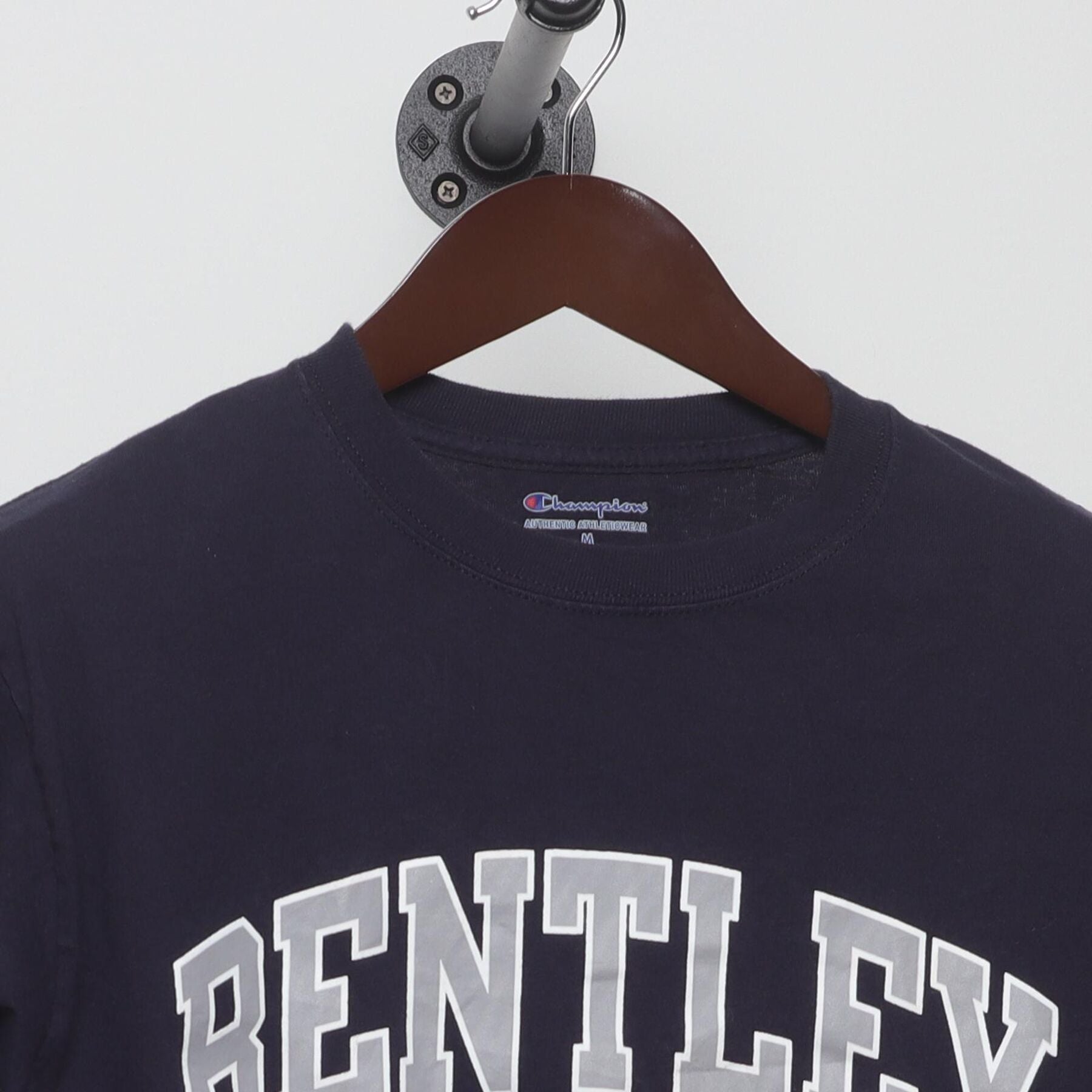 Close-up of the collar and tag on the Vintage Y2K Champion "Bentley University" T-Shirt - S