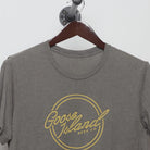 Close-up of the collar and tag on the Vintage Goose Island Beer Co. Graphic T-Shirt M