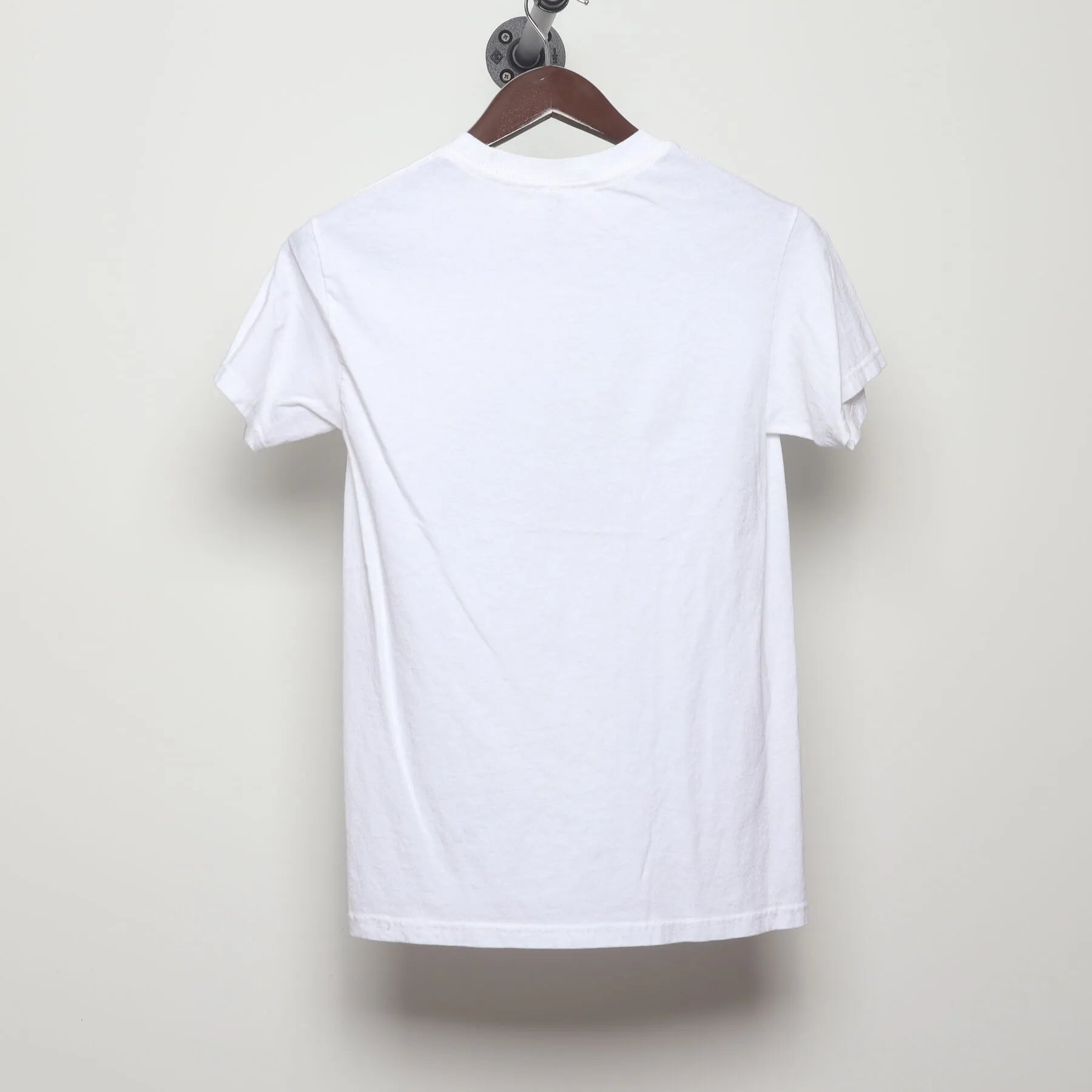 Back view of Vintage Y2K Hollywood "CA Palm Tree" T-Shirt - S