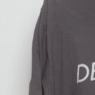 Close-up of the Left sleeve on the Vintage Y2K Slogan "I'm Delightful" T-Shirt - XL