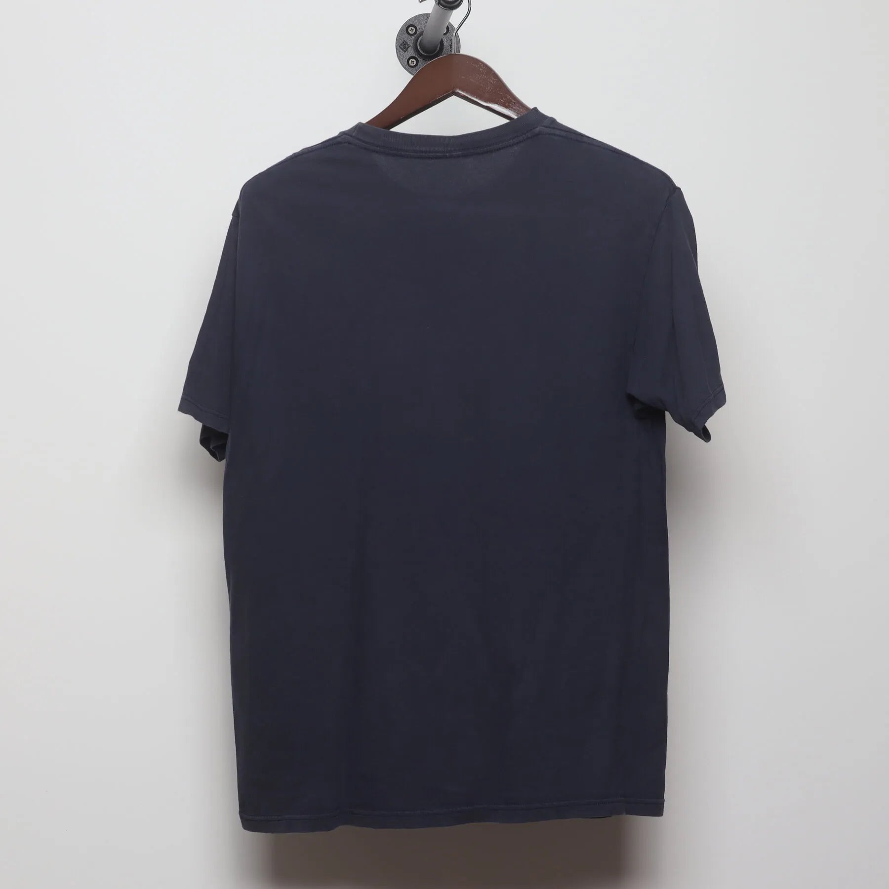 Back view of Vintage Y2K Levi's "Block Logo" T-Shirt - M