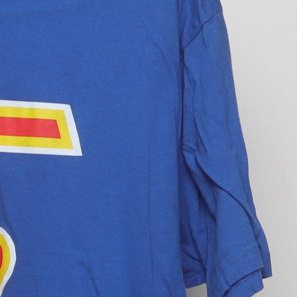 Close-up of the sleeve on the Vintage Modern Blizzard "Soldier: 76" T-Shirt - L