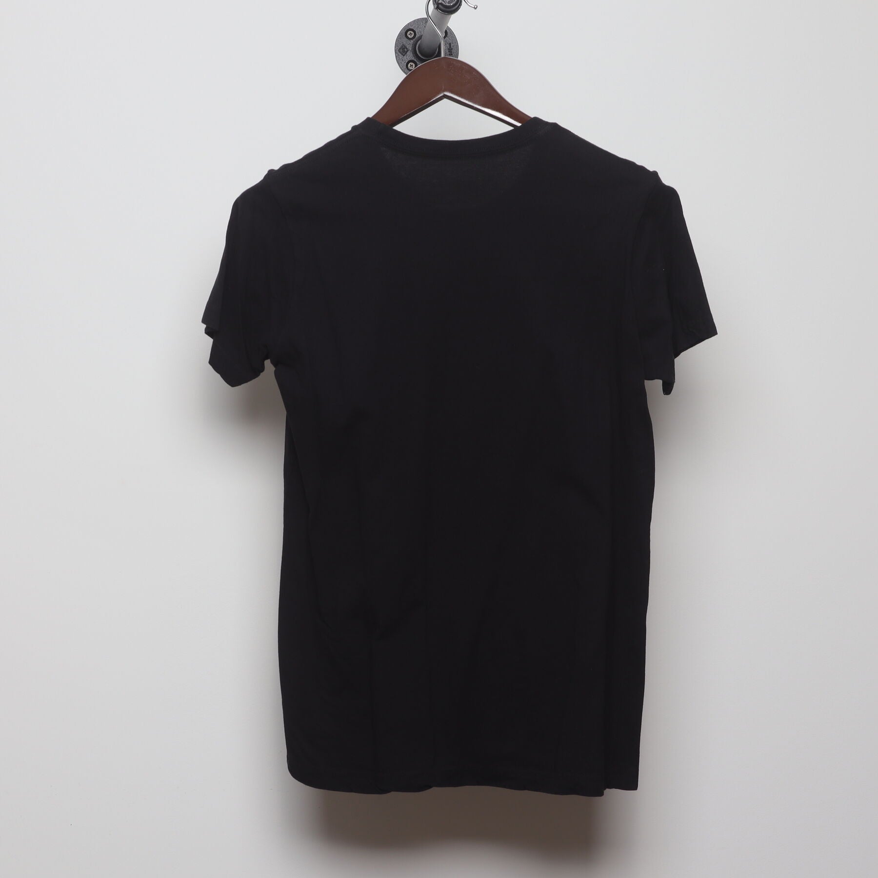 Back view of Vintage Modern Game of Thrones "Logo" T-Shirt - S