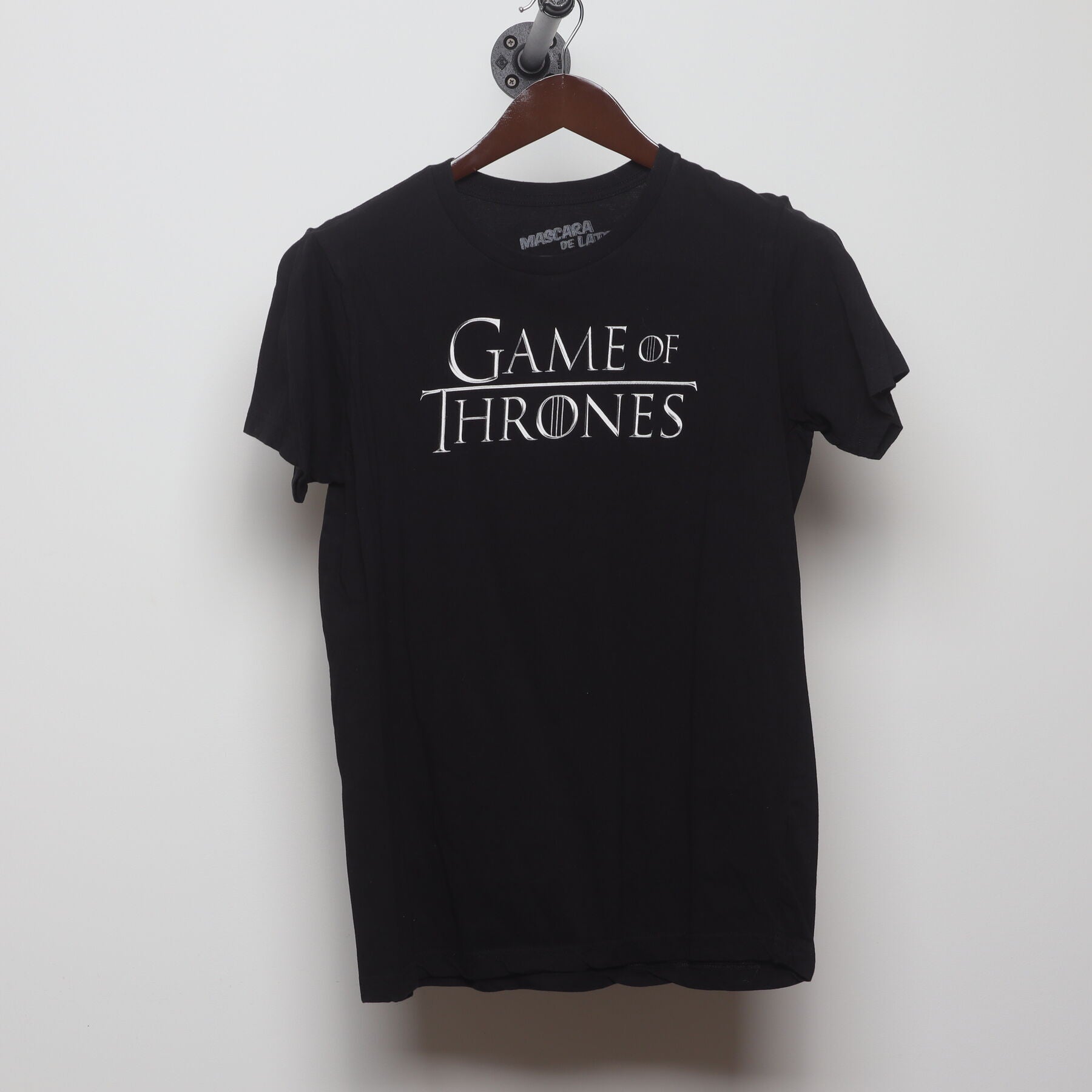 Front view of Vintage Modern Game of Thrones "Logo" T-Shirt - S