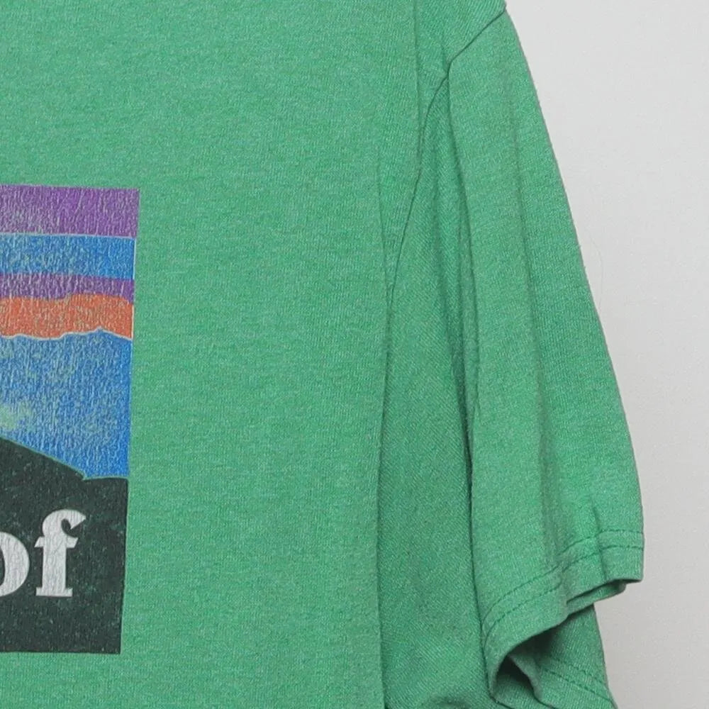 Close-up of the sleeve on the Vintage Modern Goats on the Roof "Smoky Mountains Attraction" T-Shirt - M