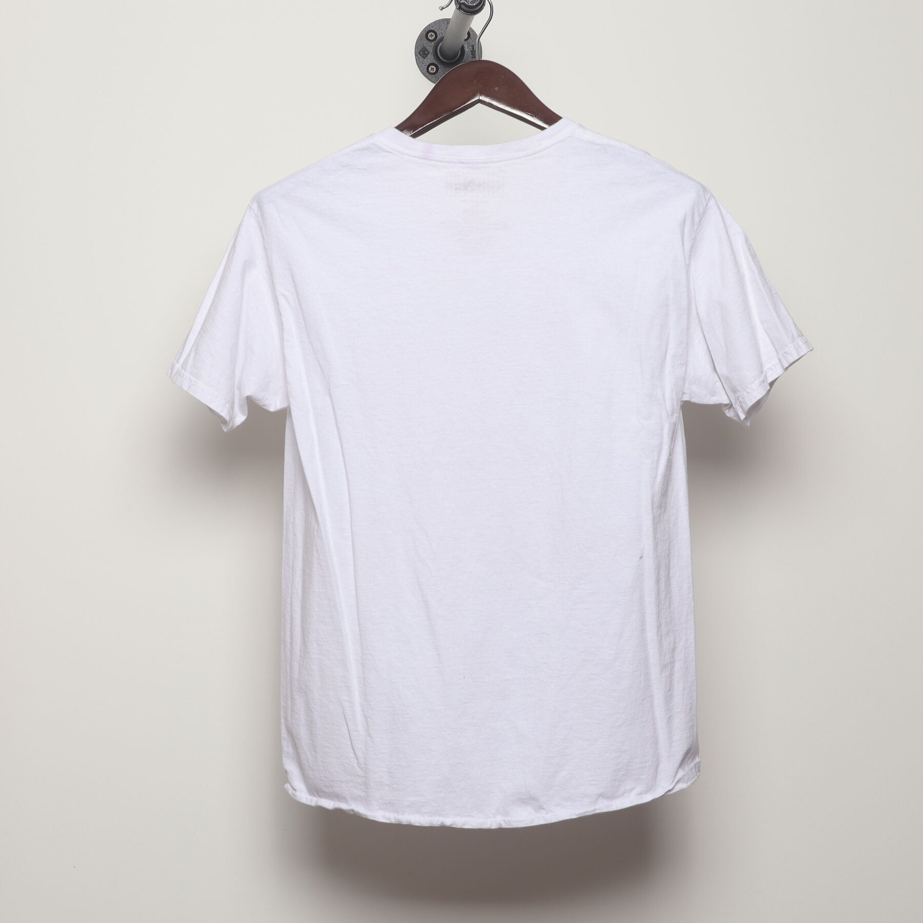 Back view of Vintage Modern Hunter x Hunter "Main Cast" T-Shirt - S