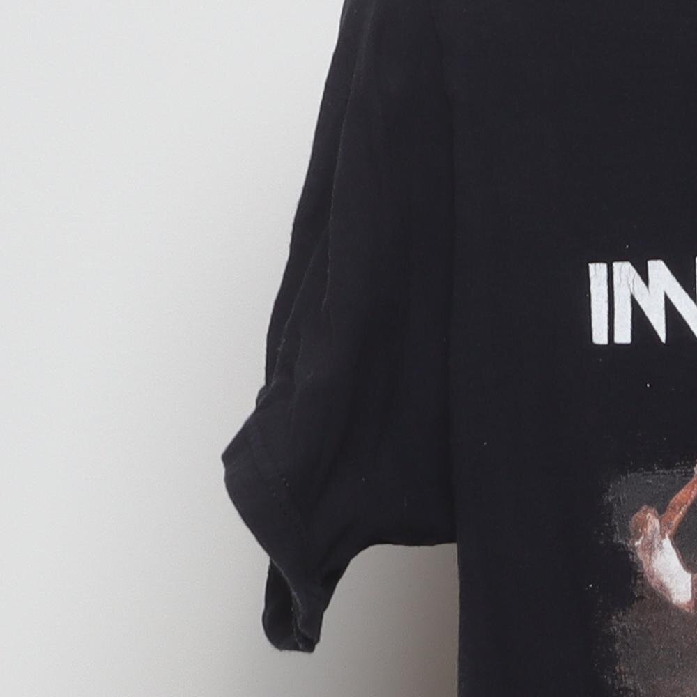 Close-up of the sleeve on the Vintage Modern Imagine Dragons "Smoke + Mirrors Tour 2015" T-Shirt - XS