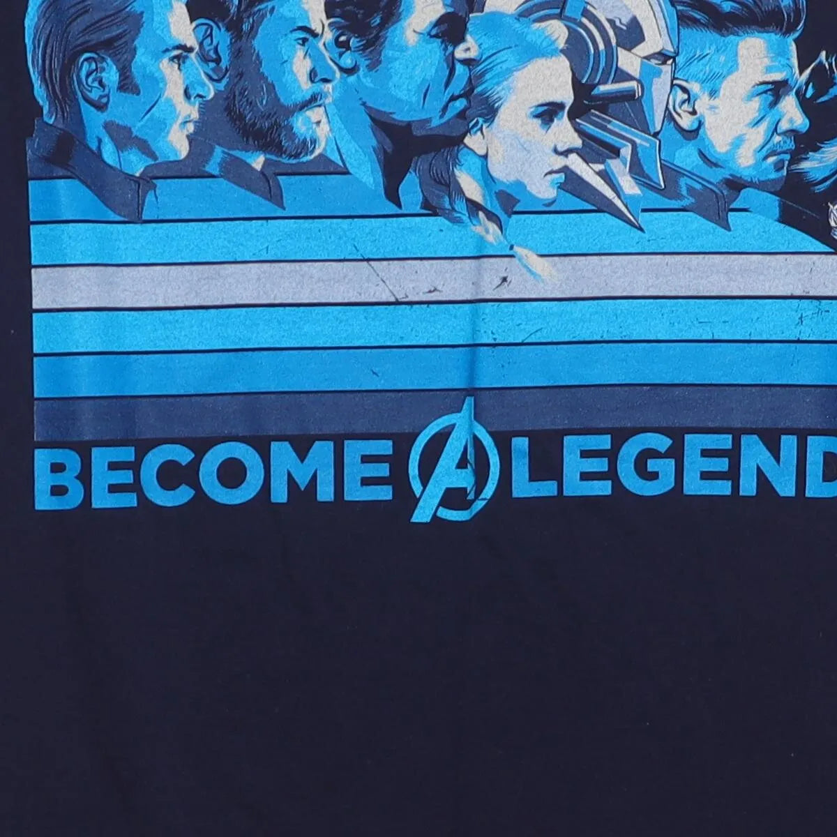Close-up of the main graphic on the Vintage Modern Marvel's Avengers "Become A Legend" T-Shirt - M