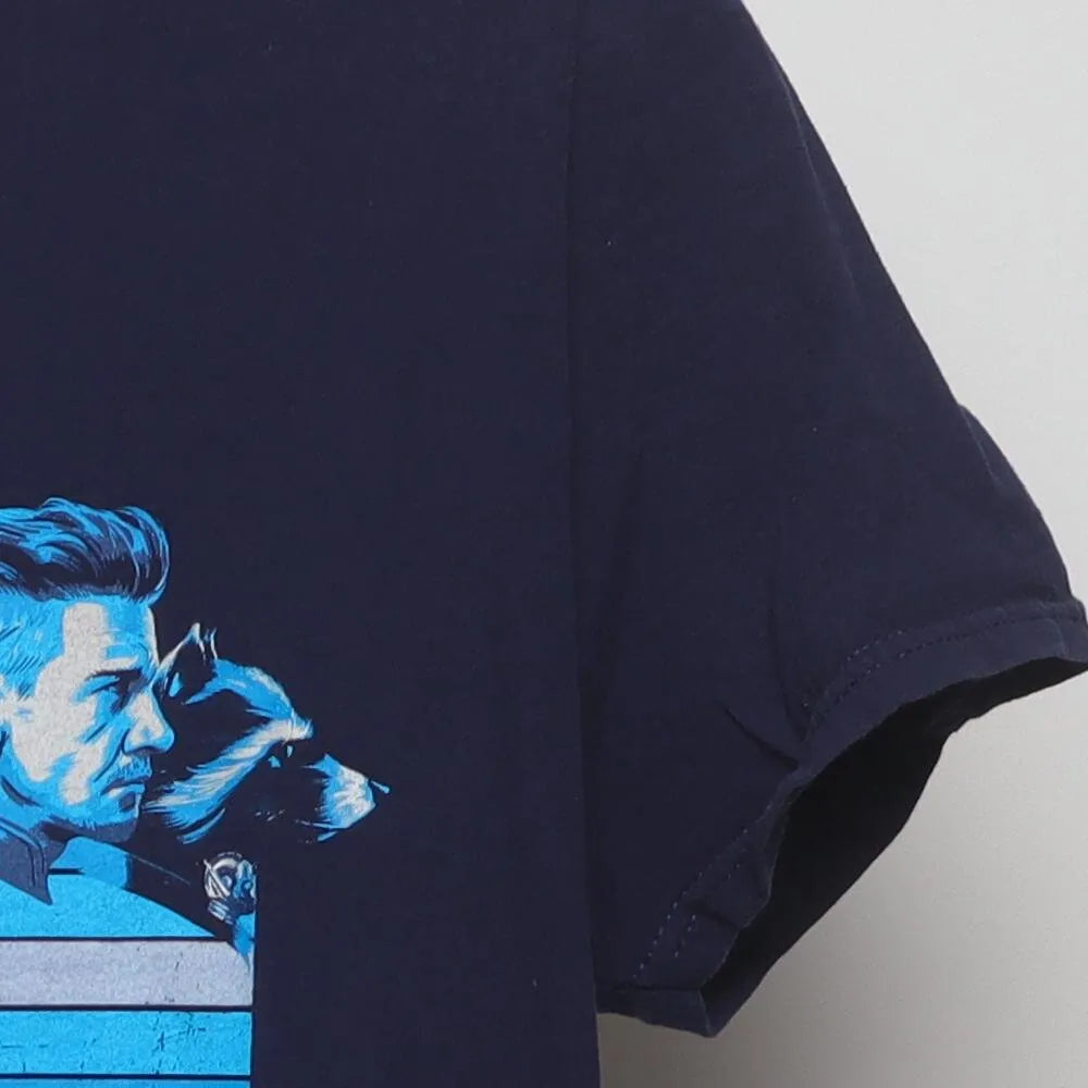 Close-up of the sleeve on the Vintage Modern Marvel's Avengers "Become A Legend" T-Shirt - M