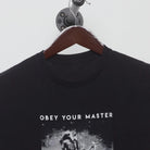 Close-up of the collar and tag on the Vintage Modern Metallica "Obey Your Master" T-Shirt - S