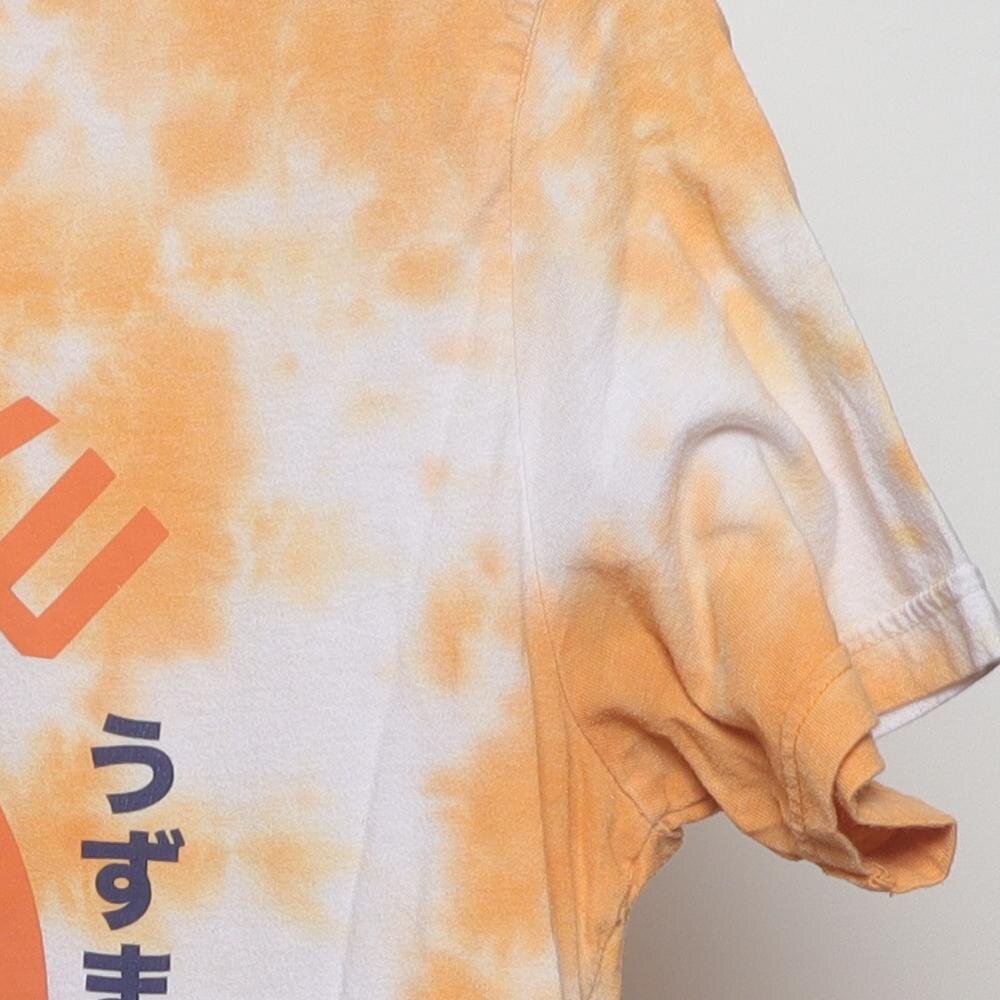 Close-up of the sleeve on the Vintage Modern Naruto "Ichiraku Ramen Shop" T-Shirt - M