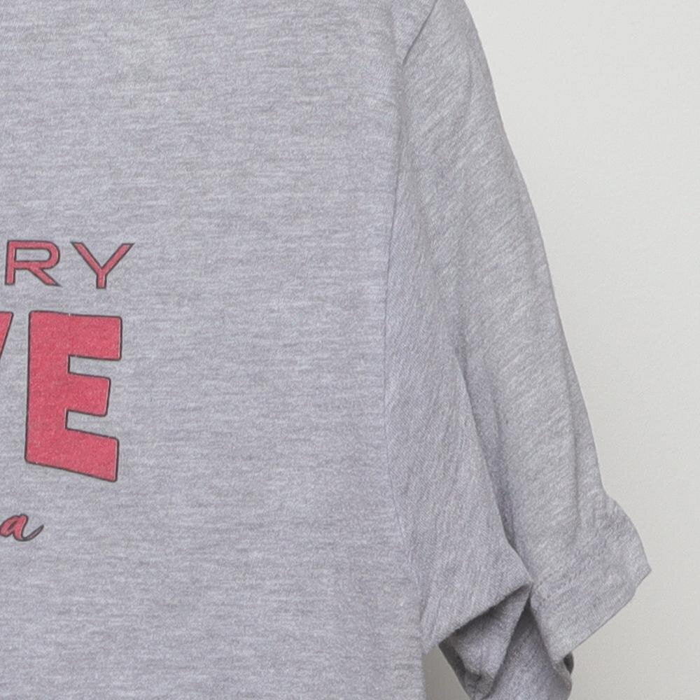 Close-up of the sleeve on the Vintage Modern New Country 101.FIVE "Made in Georgia" T-Shirt - M