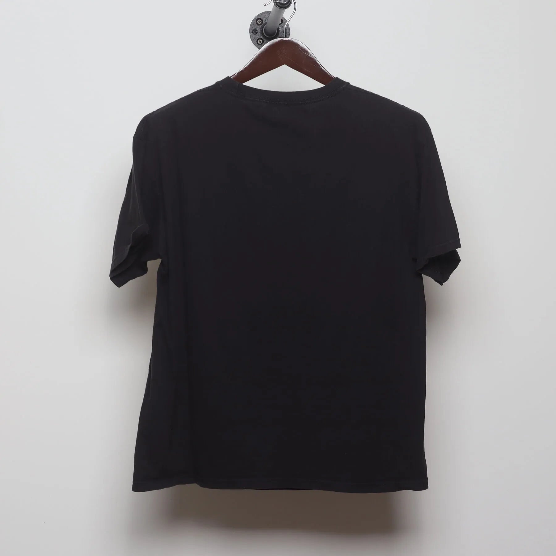 Back view of Vintage Modern Nintendo "Kirby Warp Star" T-Shirt - L