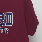 Close-up of the sleeve on the Vintage Modern Oxford University "University Crest" T-Shirt - M