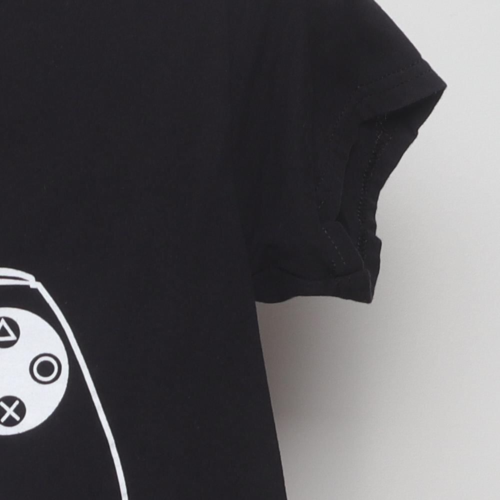 Close-up of the sleeve on the Vintage Modern PlayStation "Japanese Controller Graphic" T-Shirt - XS