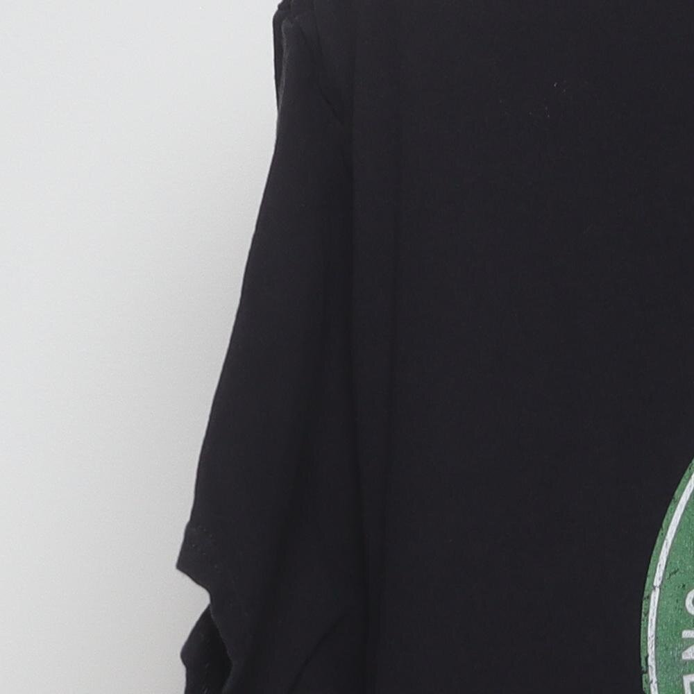 Close-up of the sleeve on the Vintage Modern Smokey Bear "Only You Can Prevent Wildfires" T-Shirt - M