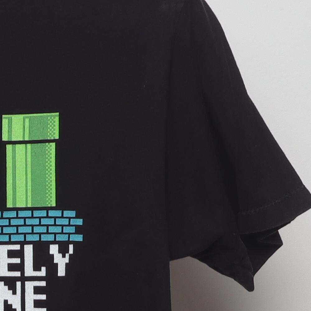 Close-up of the sleeve on the Vintage Modern Super Mario Bros. "I'm Definitely In My Zone" T-Shirt - S
