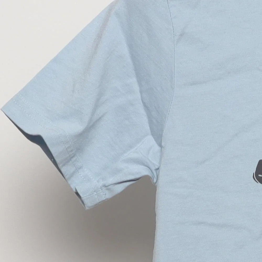 Close-up of the sleeve on the Vintage Modern The Blues Brothers "Bluesmobile" T-Shirt - S