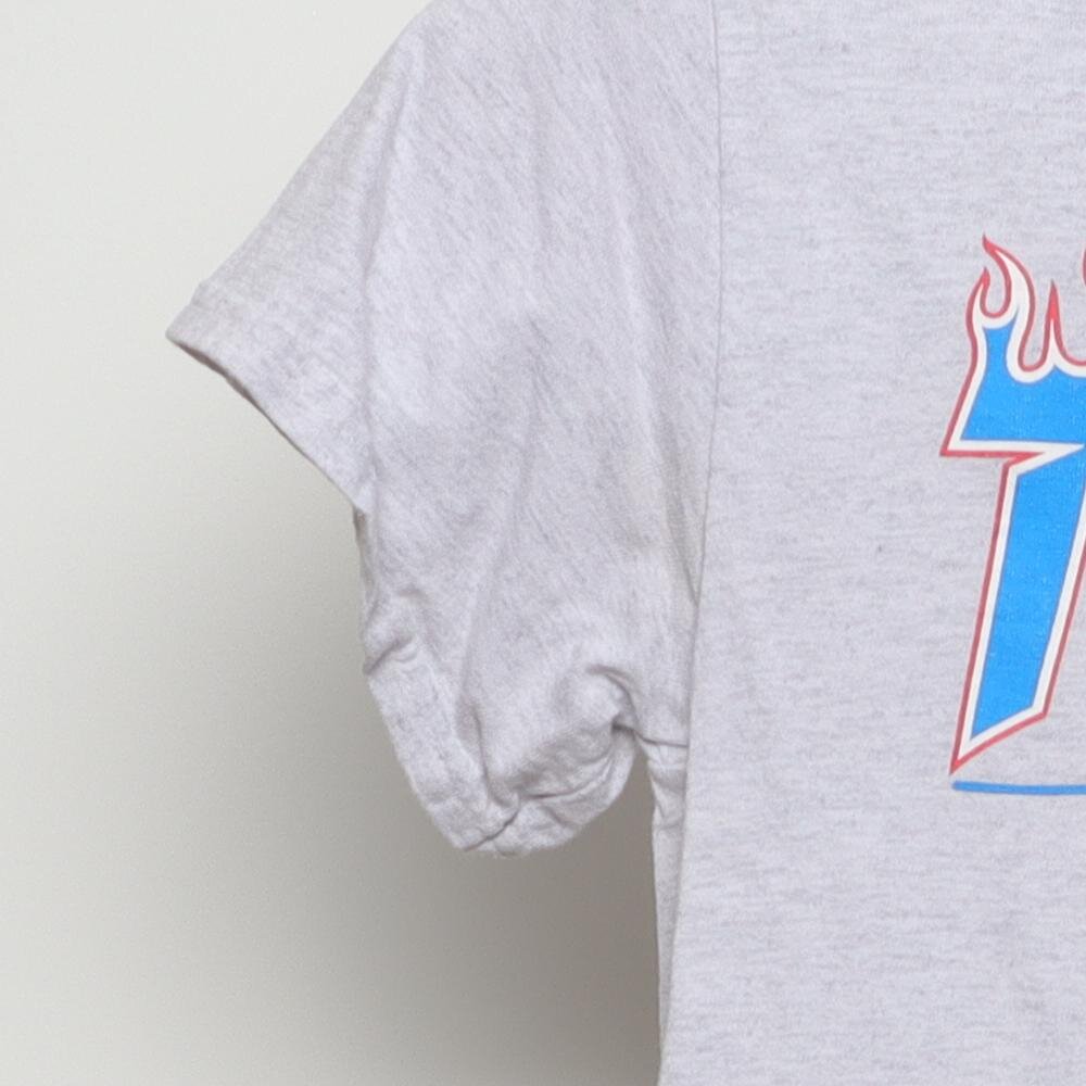 Close-up of the single stitch sleeve on the Vintage Modern Thrasher Magazine "Flame Logo" T-Shirt - XS