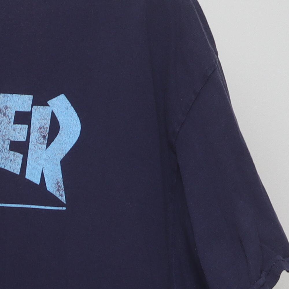 Close-up of the sleeve on the Vintage Modern Thrasher "Revista Logo" T-Shirt - XL