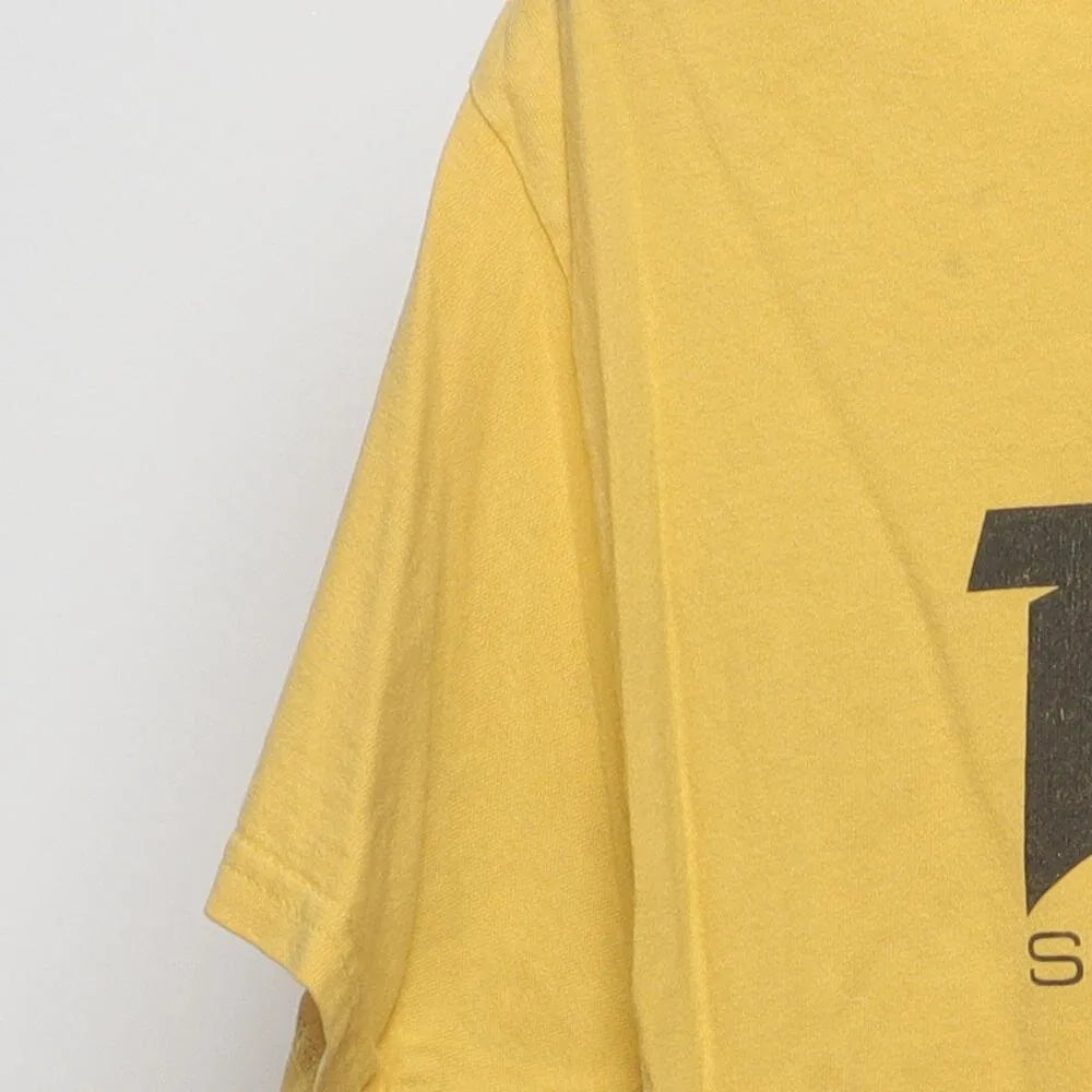 Close-up of the sleeve on the Vintage Modern Thrasher "Skateboard Magazine Logo" T-Shirt - M